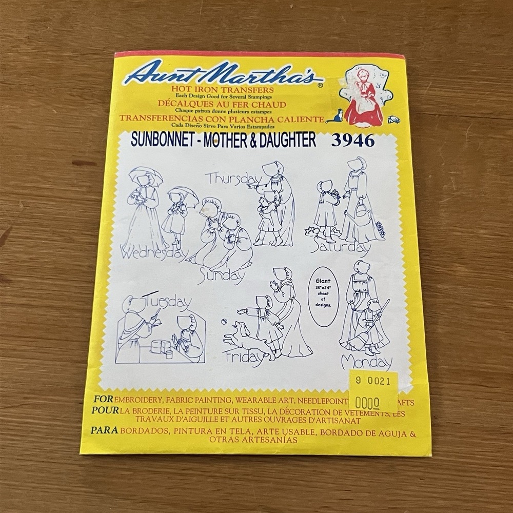 Aunt Martha's‎ Sunbonnet Mother Daughter 3946 Hot Iron Transfer Pattern Vintage